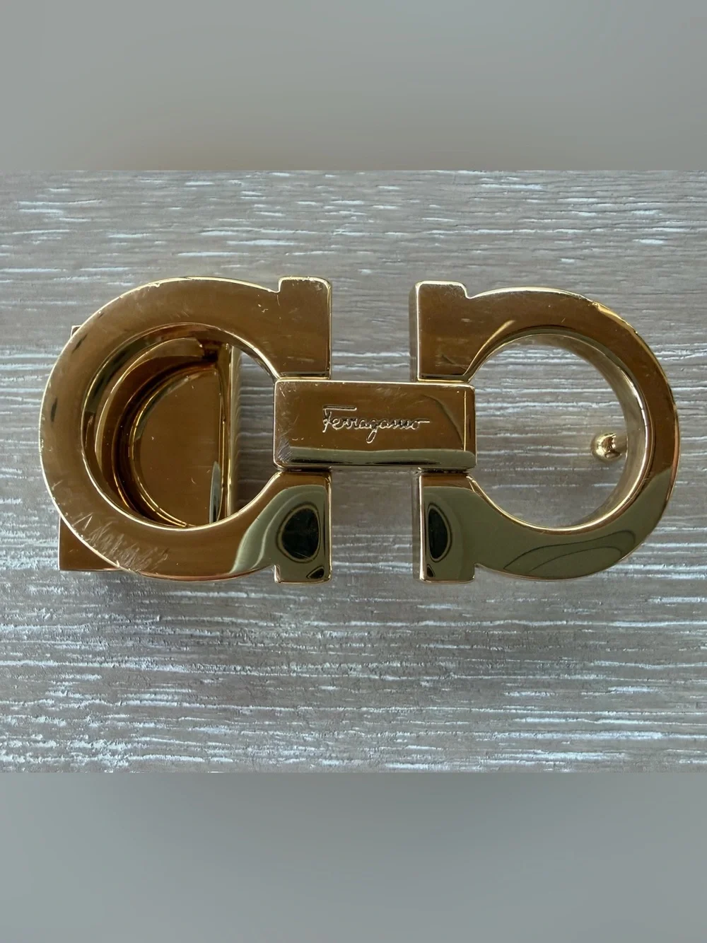 Salvatore Ferragamo Gancini Reversible Adjustable Leather Belt Gold Buckle S
